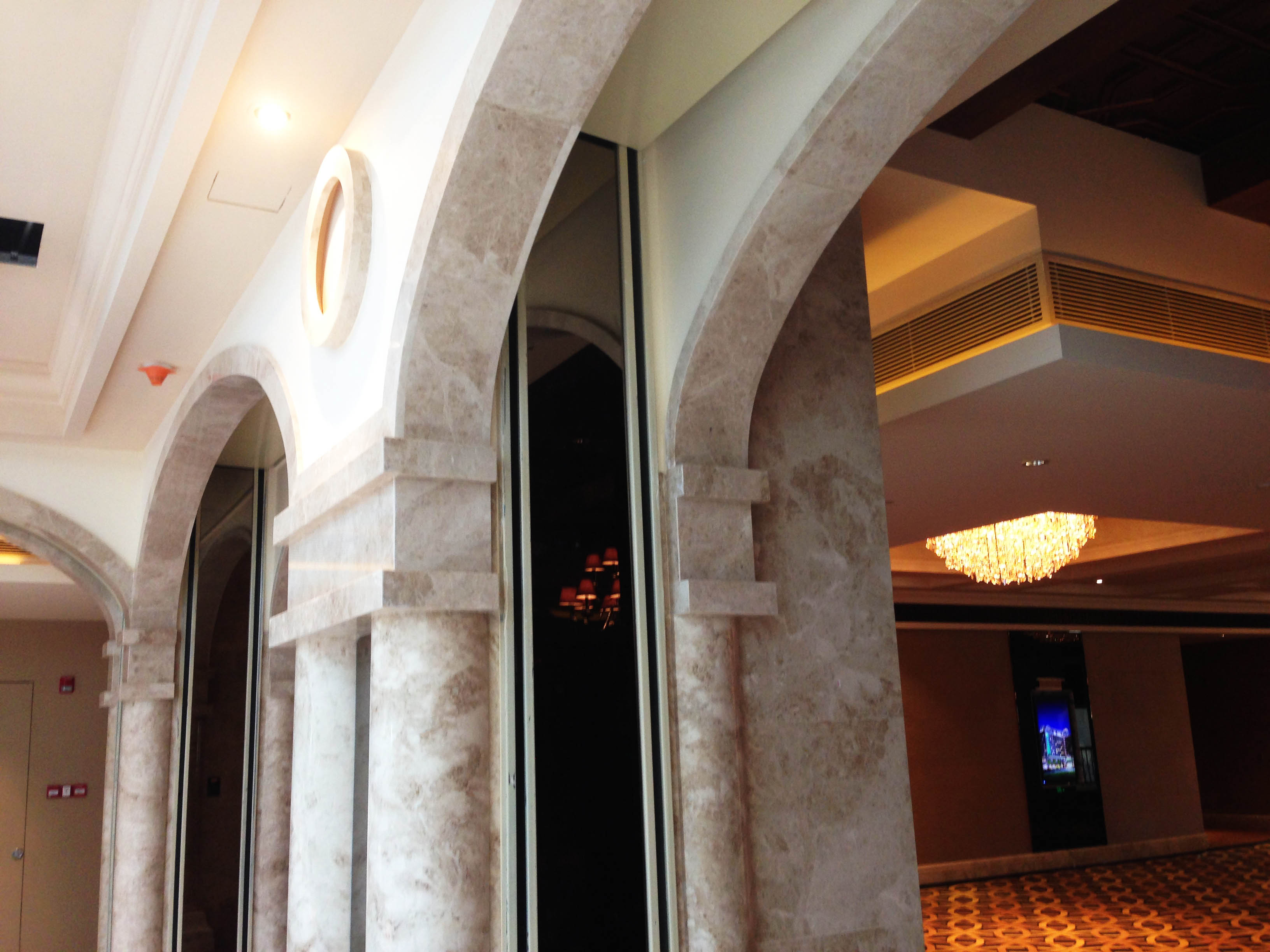 廣州富力機(jī)場(chǎng)假日酒店